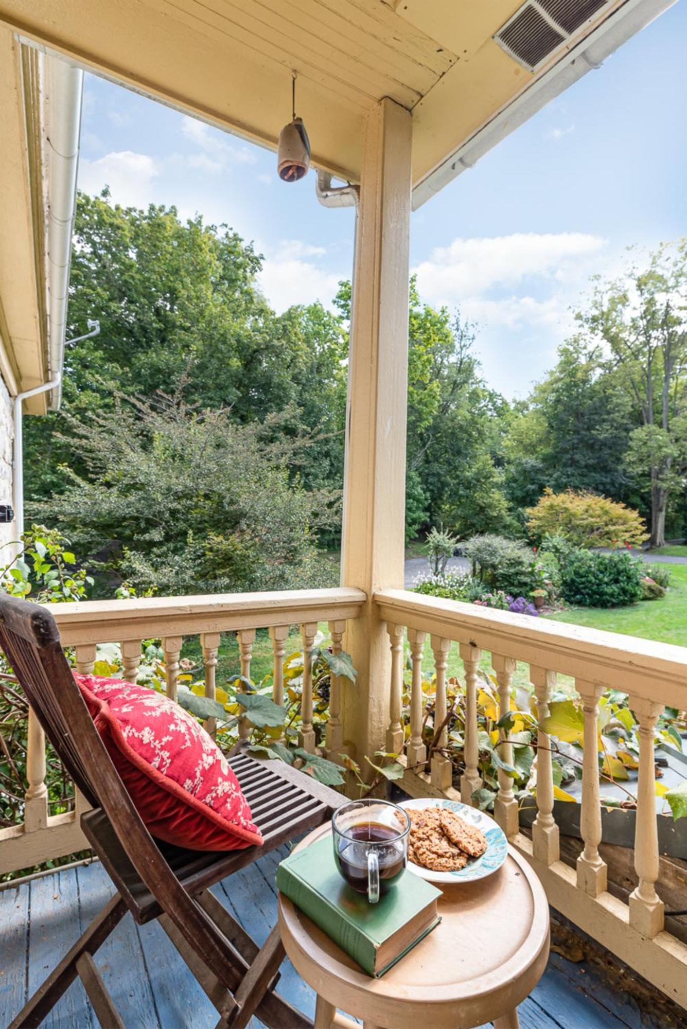 Fallen Tree Farm Bed And Breakfast Carlisle Exterior photo